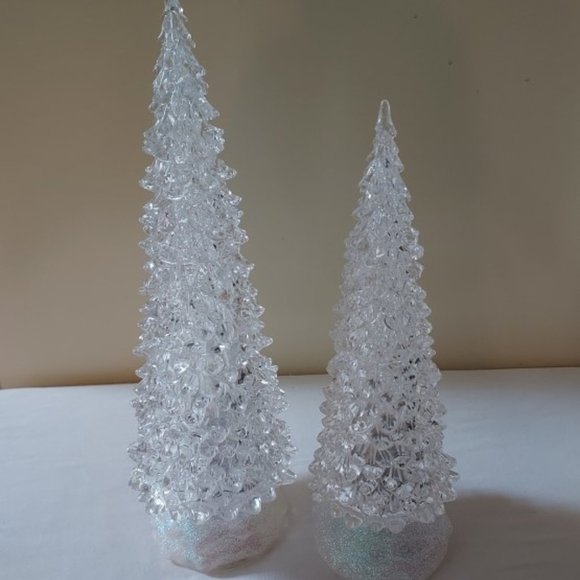 Vintage Cracker Barrel 12.5" and 10.5" Clear Acrylic Light Up Christmas Trees - Picture 4 of 10